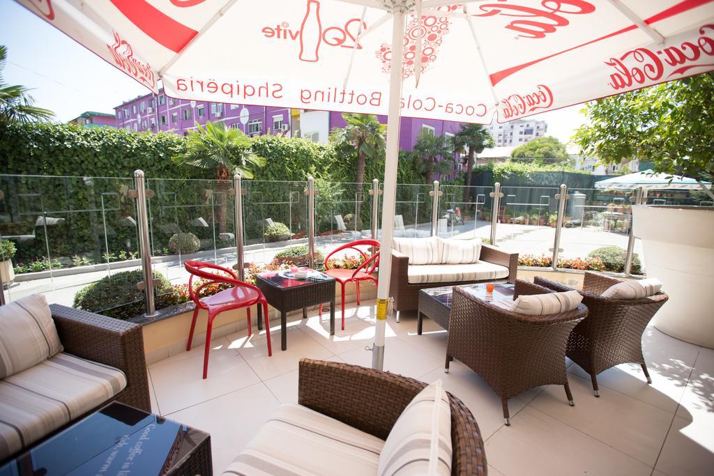 Diplomat Hotel & Spa Tirana Exteriör bild