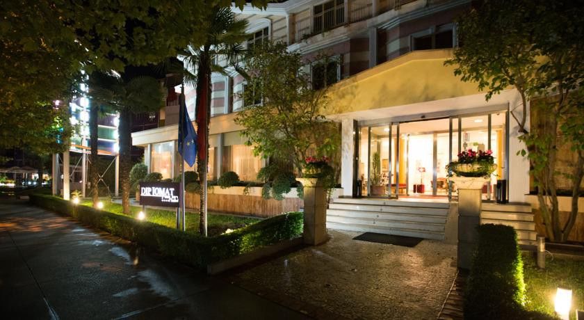 Diplomat Hotel & Spa Tirana Exteriör bild