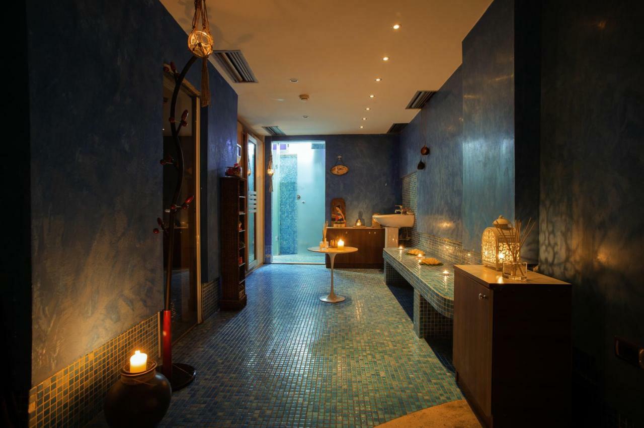 Diplomat Hotel & Spa Tirana Exteriör bild